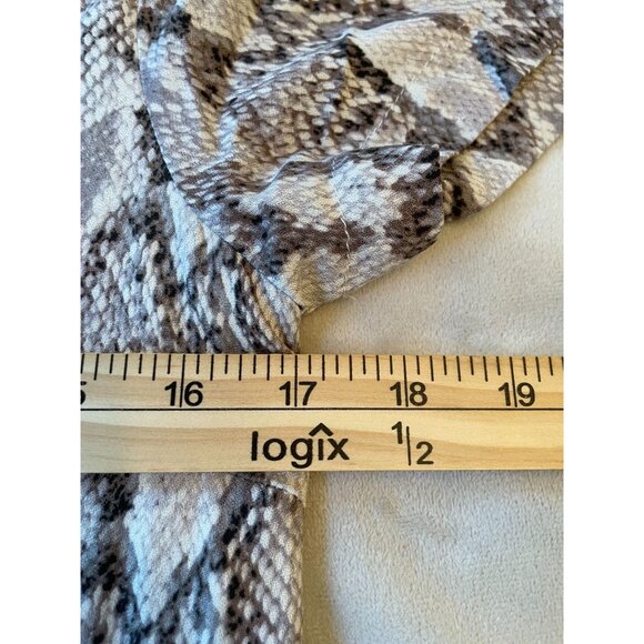 Olivaceous Fall Trend Snake Print Lined Mini Dress M Short Sleeve - Picture 3 of 8